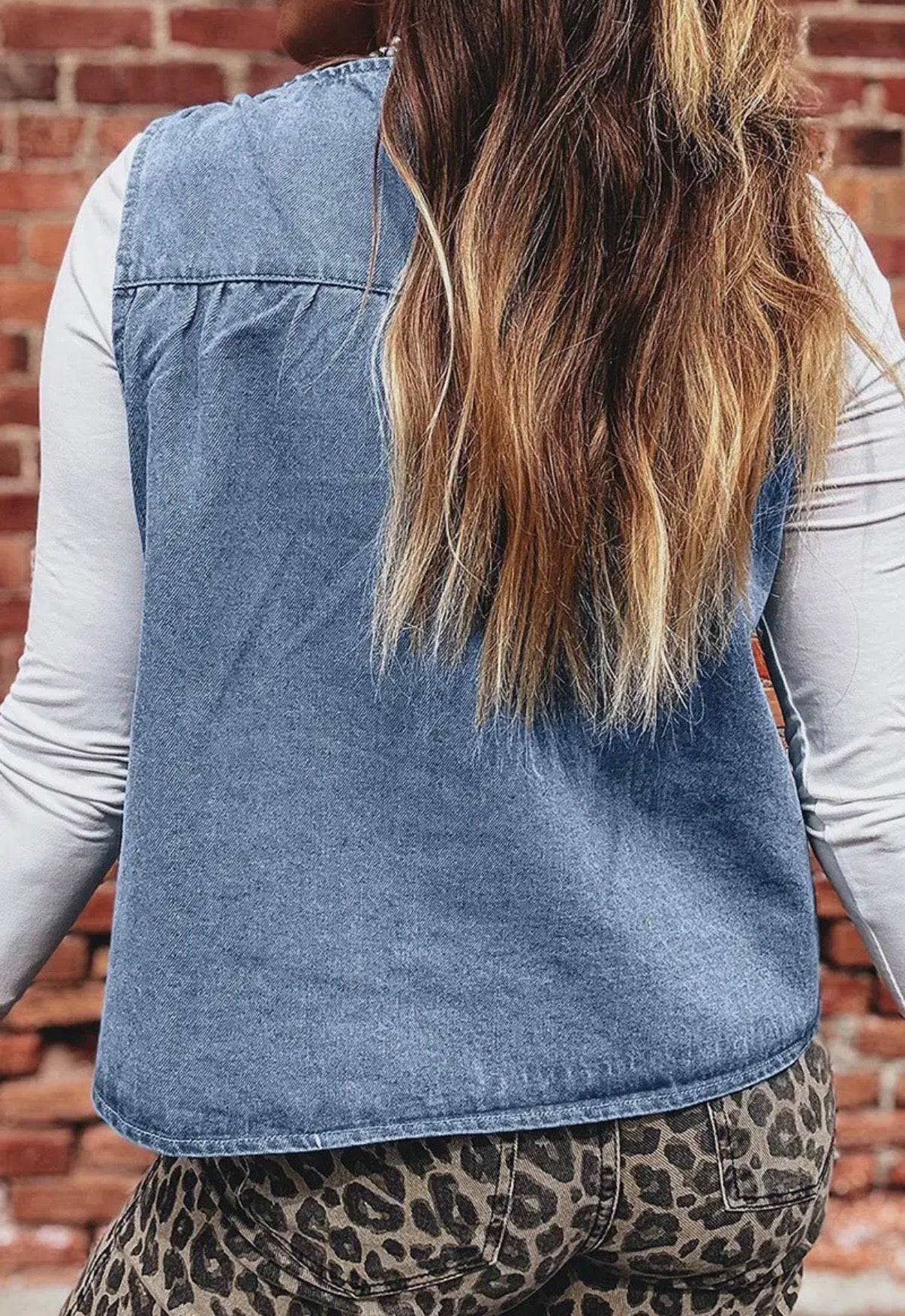FLOWY DENIM TANK